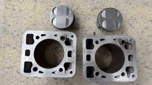 Ducati 748 pistons - ,