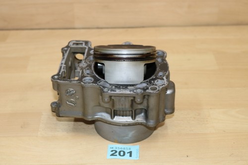 Suzuki 1000 rear barrel - suzuki,