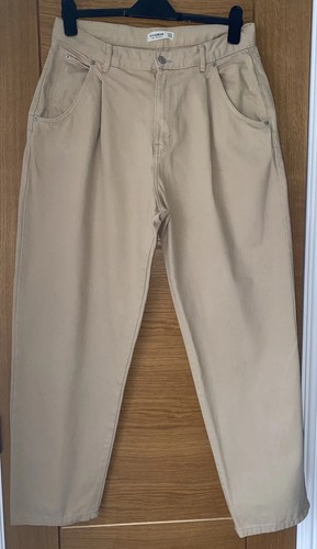 Pull and bear beige - bear,